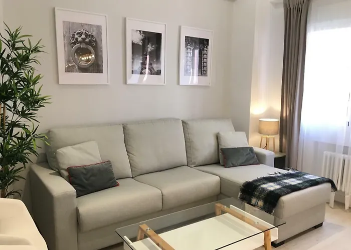 Carrera Home